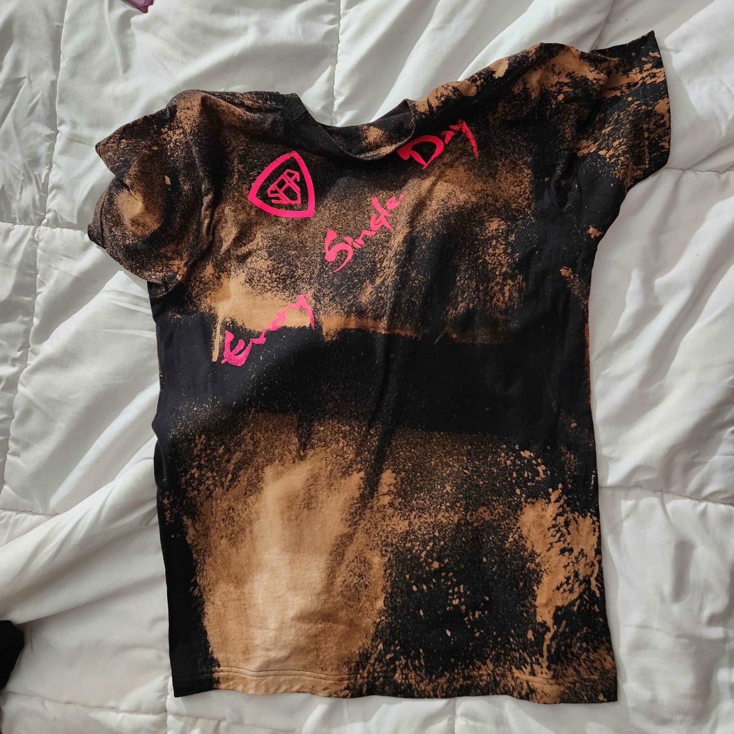Bleach Splatter Killing It Tee