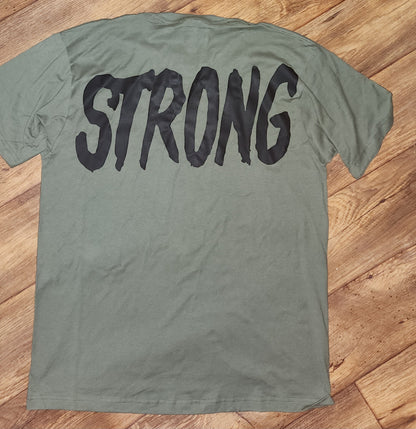 Oversized "STRONG" Tee