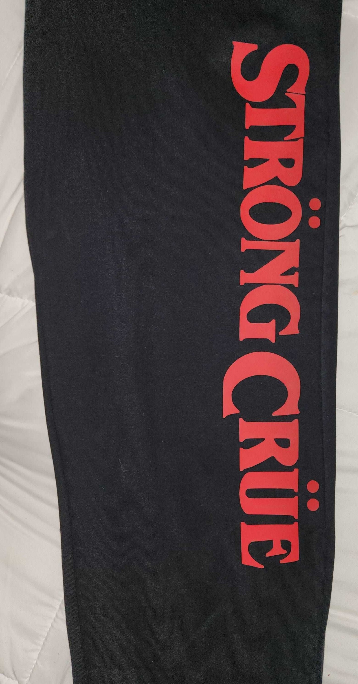 Strong Crue Sweatpants